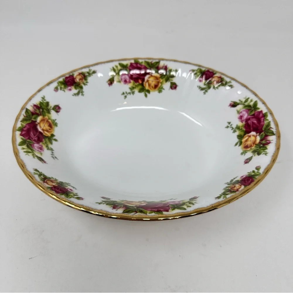 Royal Albert NWT Old Country Roses Open Vegetable Dish